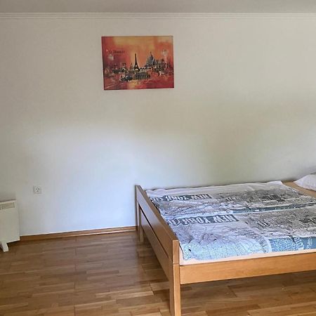 Semper Liberi Apartment Maribor Luaran gambar
